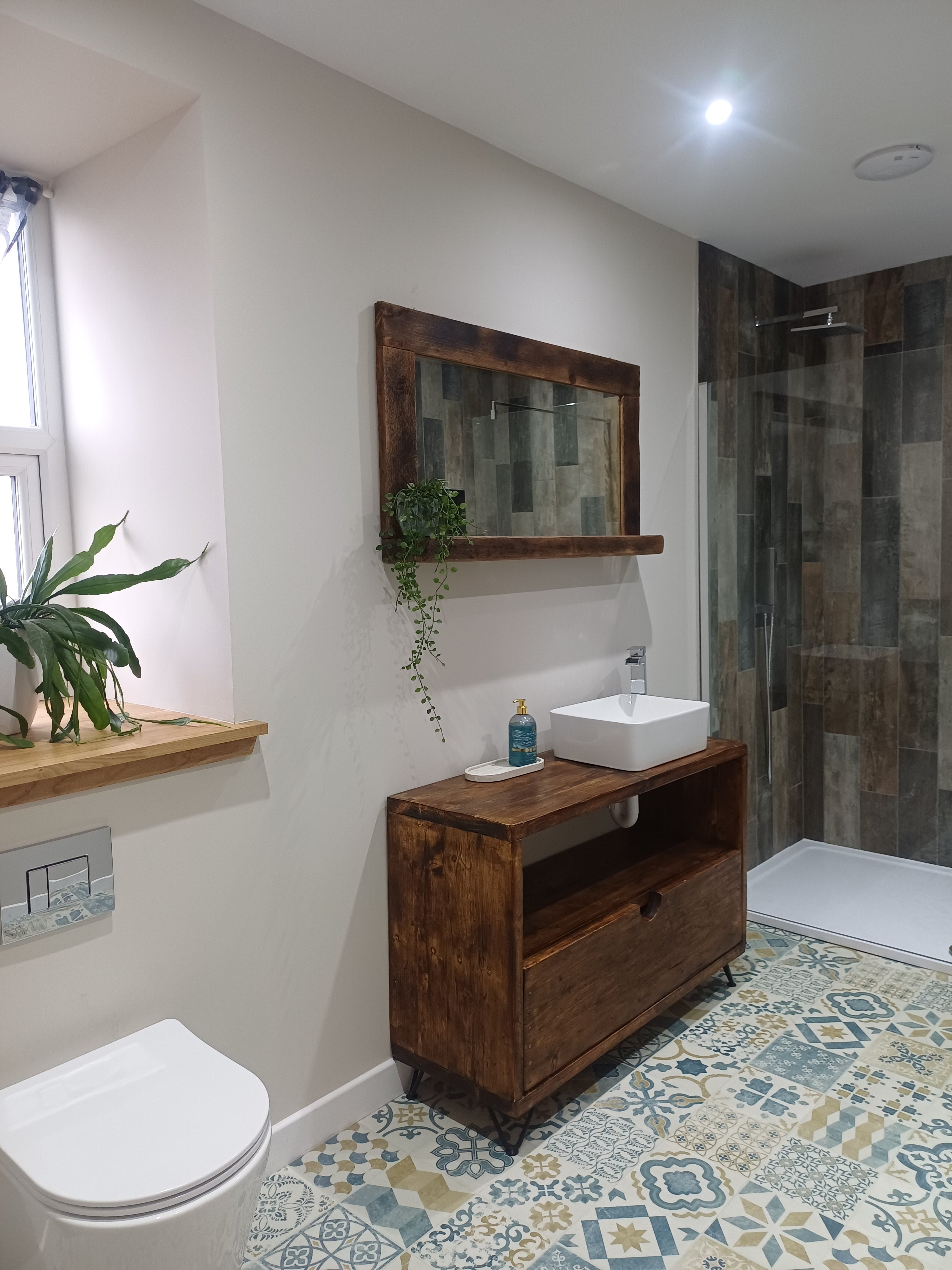 Wooden Bathroom Vanity Unit - &