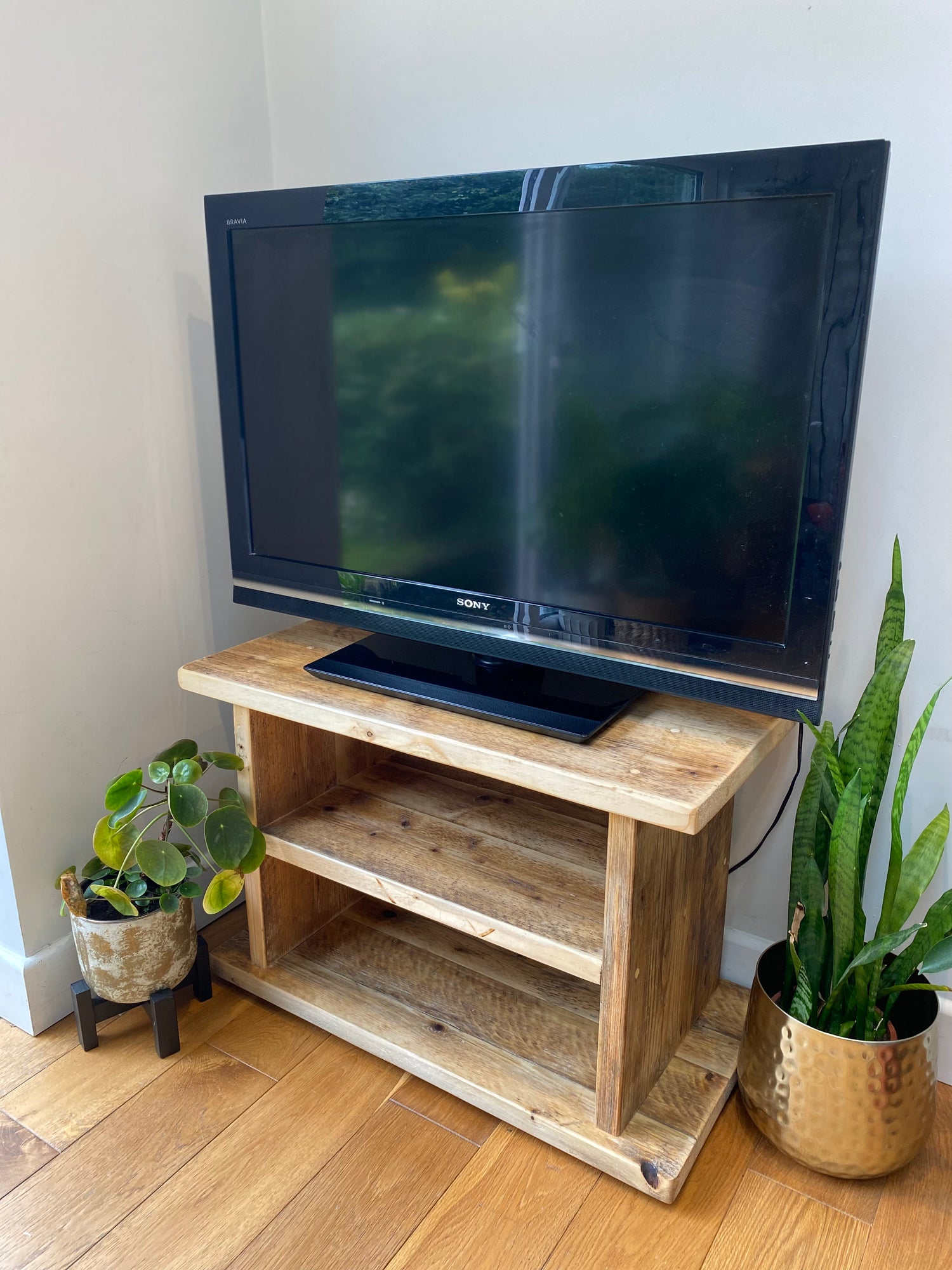 Wooden Tv Unit - The Princetown