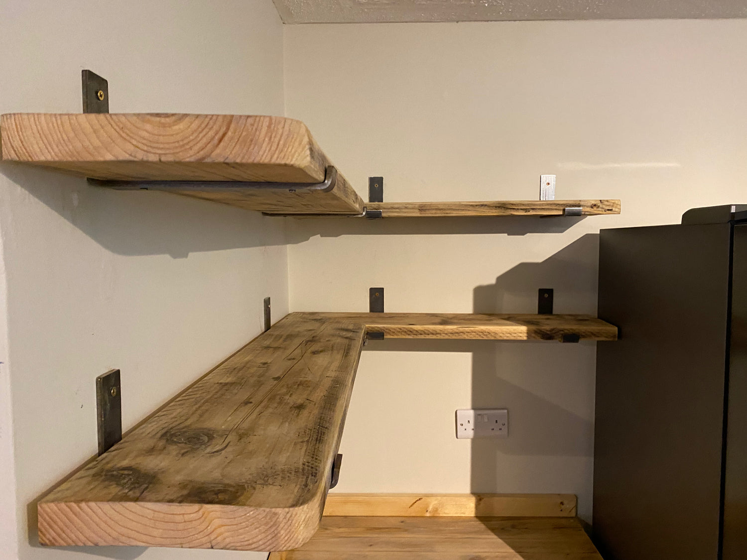 Wooden Corner shelf